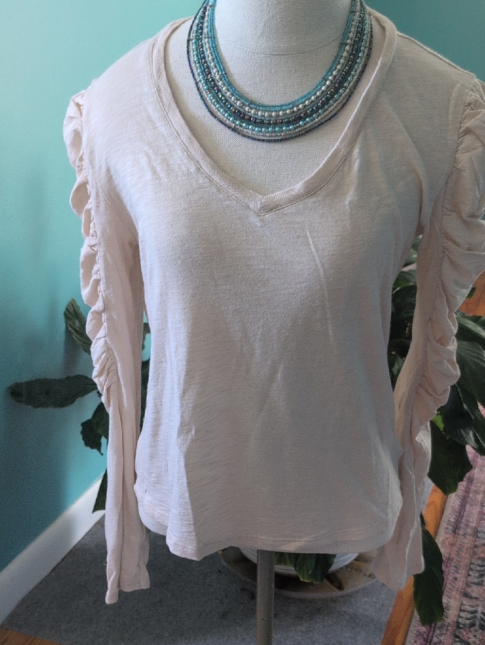 Women's Cream Ruffle Sleeve V-Neck Top